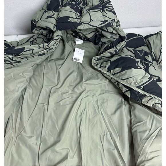 H&M x Warner Bros Ultra Oversized Puffer Coat Looney Tunes Sylvester Size XXL - Picture 14 of 15